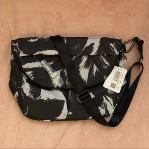 NWT Lululemon All Night Festival Bag